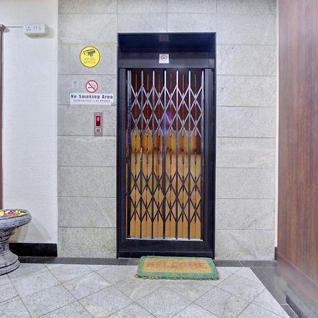 Super Collection O Alekhya Residency Hotel Hyderabad Exterior photo